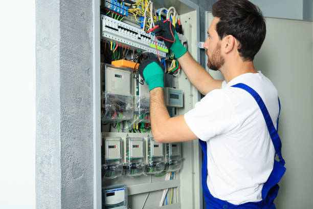 Best Affordable Emergency Electrician  in Crescent City, CA